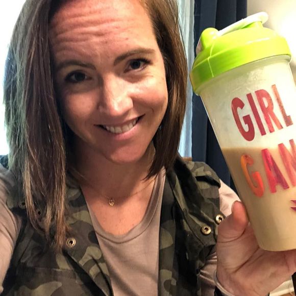 Meet your Posher, Cassie - Picture 1 of 1